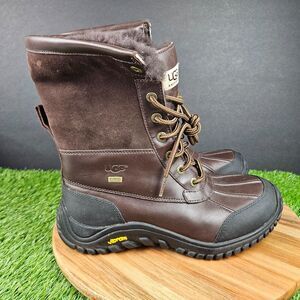 UGG 5446 Adirondack Brown Leather Waterproof Women's Boots Size 9 Vibram Sole